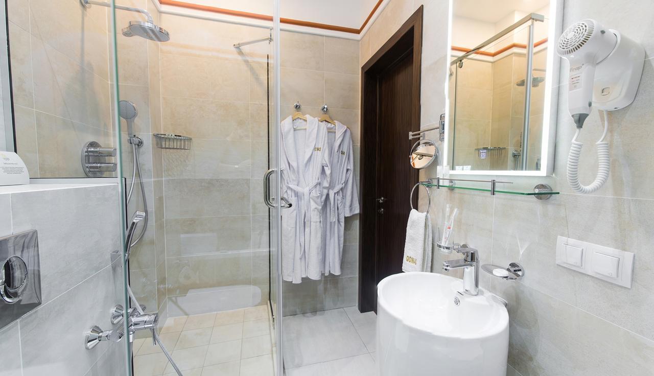 Qonaq Hotel Αστάνα Εξωτερικό φωτογραφία