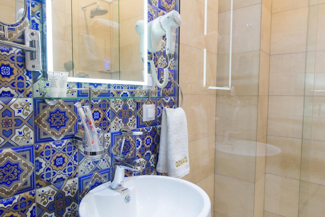 Qonaq Hotel Αστάνα Εξωτερικό φωτογραφία